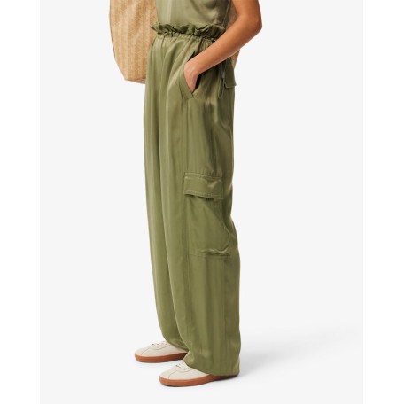 Pantalon cargo oversize en satin