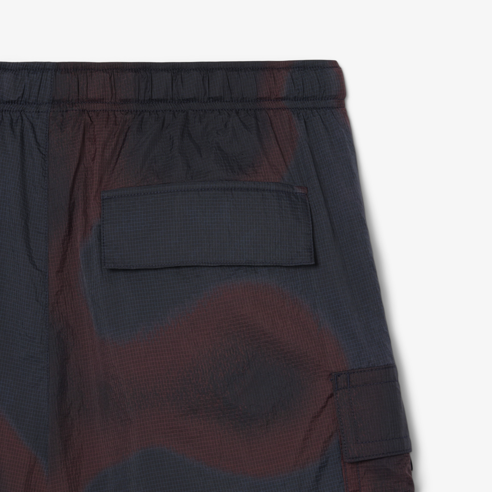 Short cargo en nylon imprimé dégradé