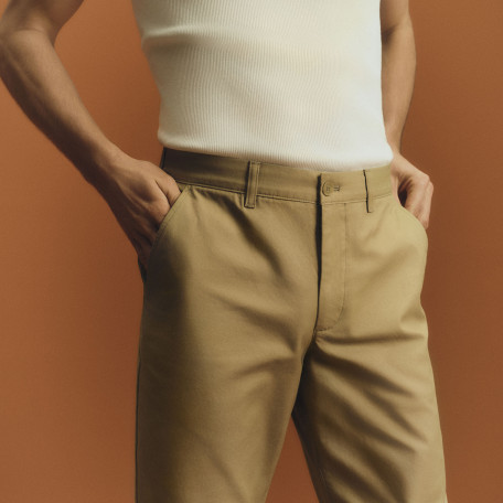 Pantalon chino en coton regular fit