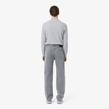 Jean en denim teint effet délavé